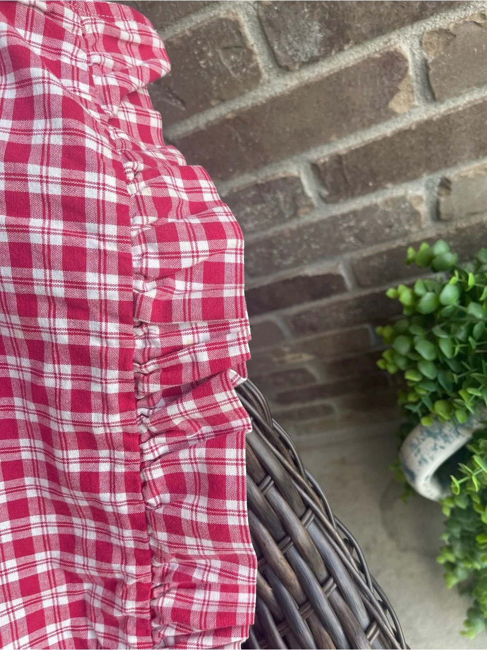 Country Style Red and White Plaid Ruffle 2 Curtain , 2 Valence & 2- Tie Back
